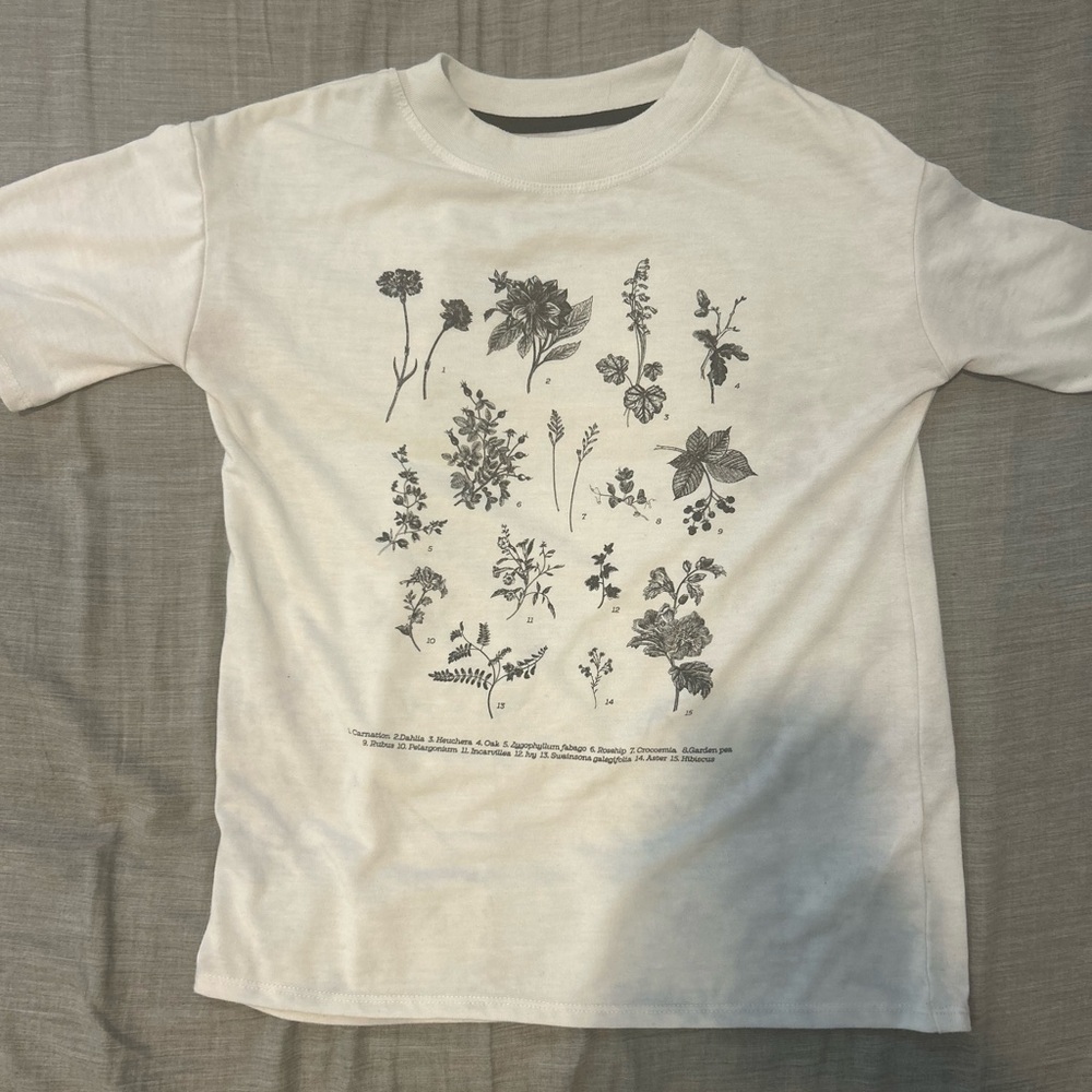 White graphic floral tee